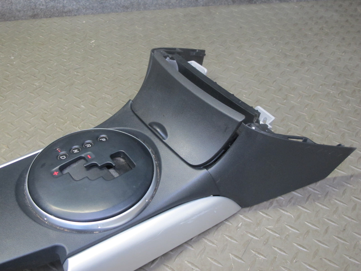 07-08 Mazda RX8 A/T Front & Rear Center Console Shifter Armrest Trim Panel OEM