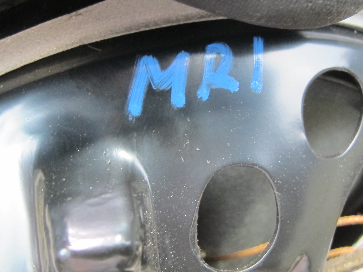 04-11 Mazda RX8 Set of 2 Rear Left & Right Door Speaker F15666960 OEM