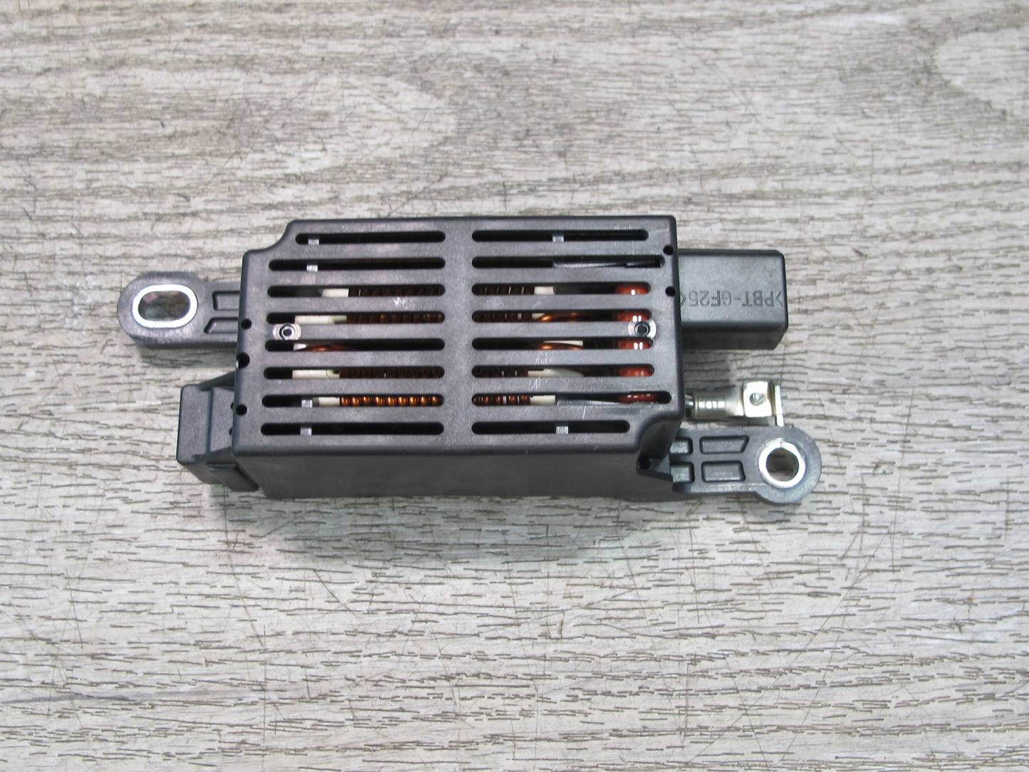04-11 Mazda RX8  Audio Noise Filter G22C66950 OEM