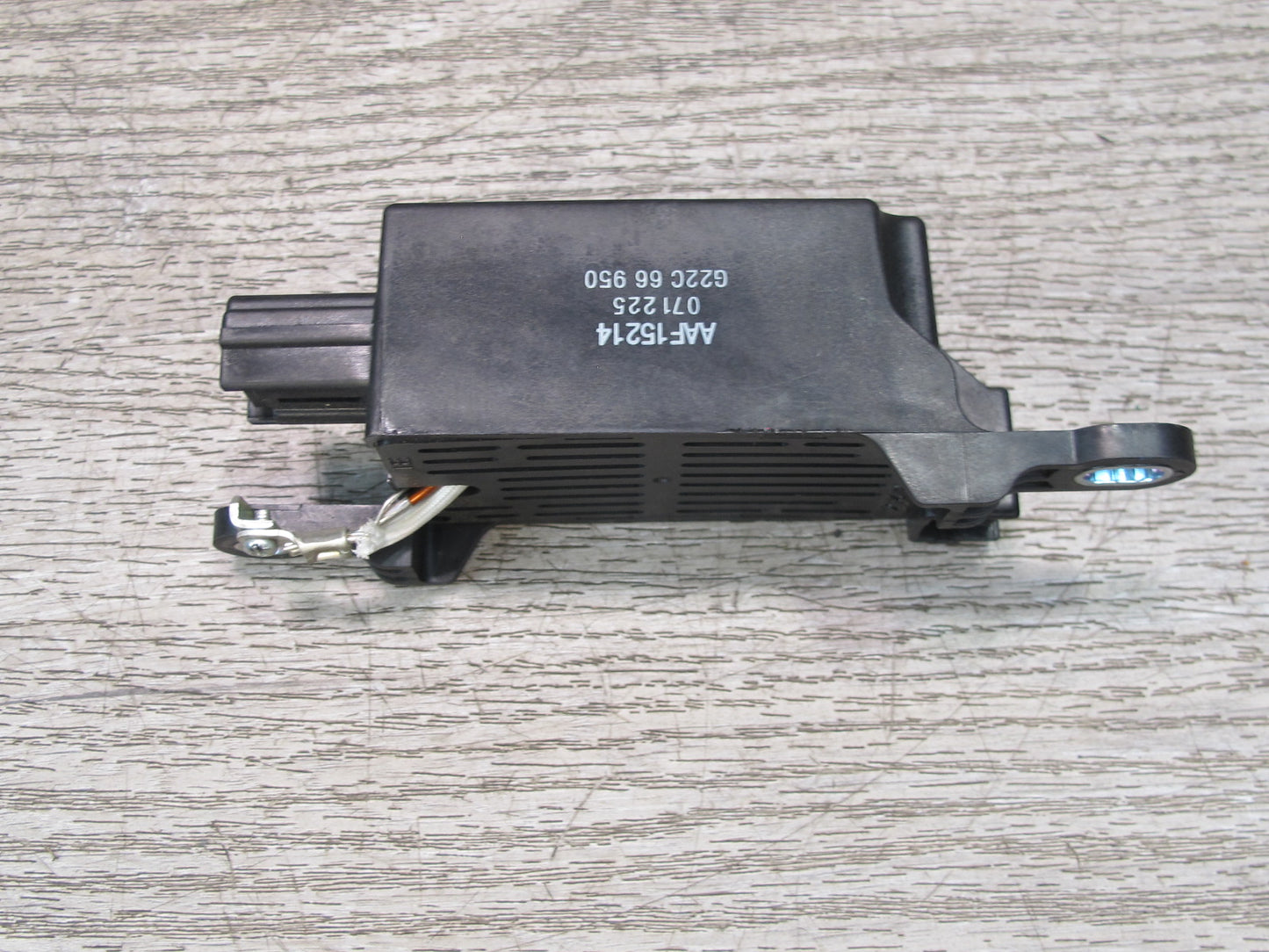 04-11 Mazda RX8  Audio Noise Filter G22C66950 OEM