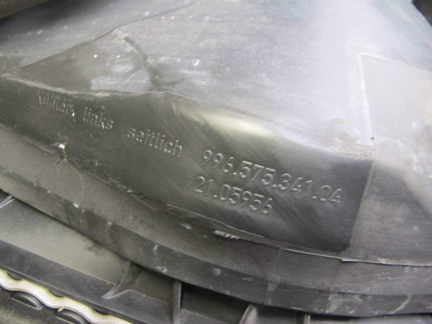 2002-2005 Porsche 911 996 3.6L Engine Left Cooling Radiator A/C Condenser Shroud