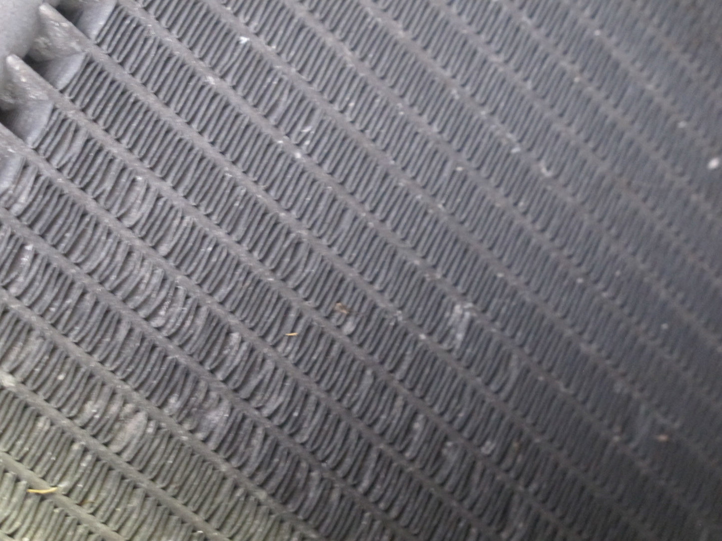 2002-2005 Porsche 911 996 3.6L Engine Left Cooling Radiator A/C Condenser Shroud