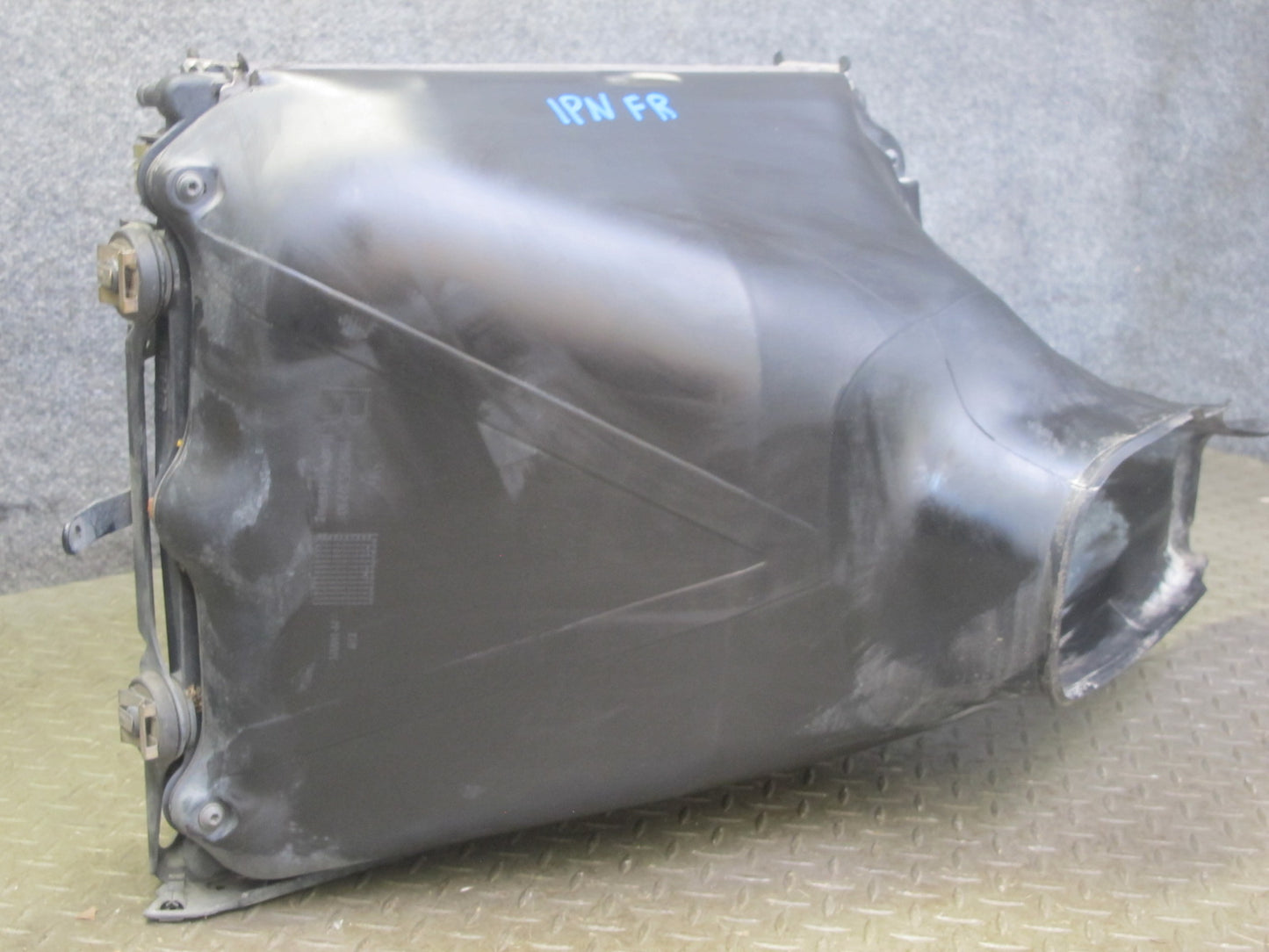 2002-2005 Porsche 911 996 3.6 Engine Right Cooling Radiator A/C Condenser Shroud