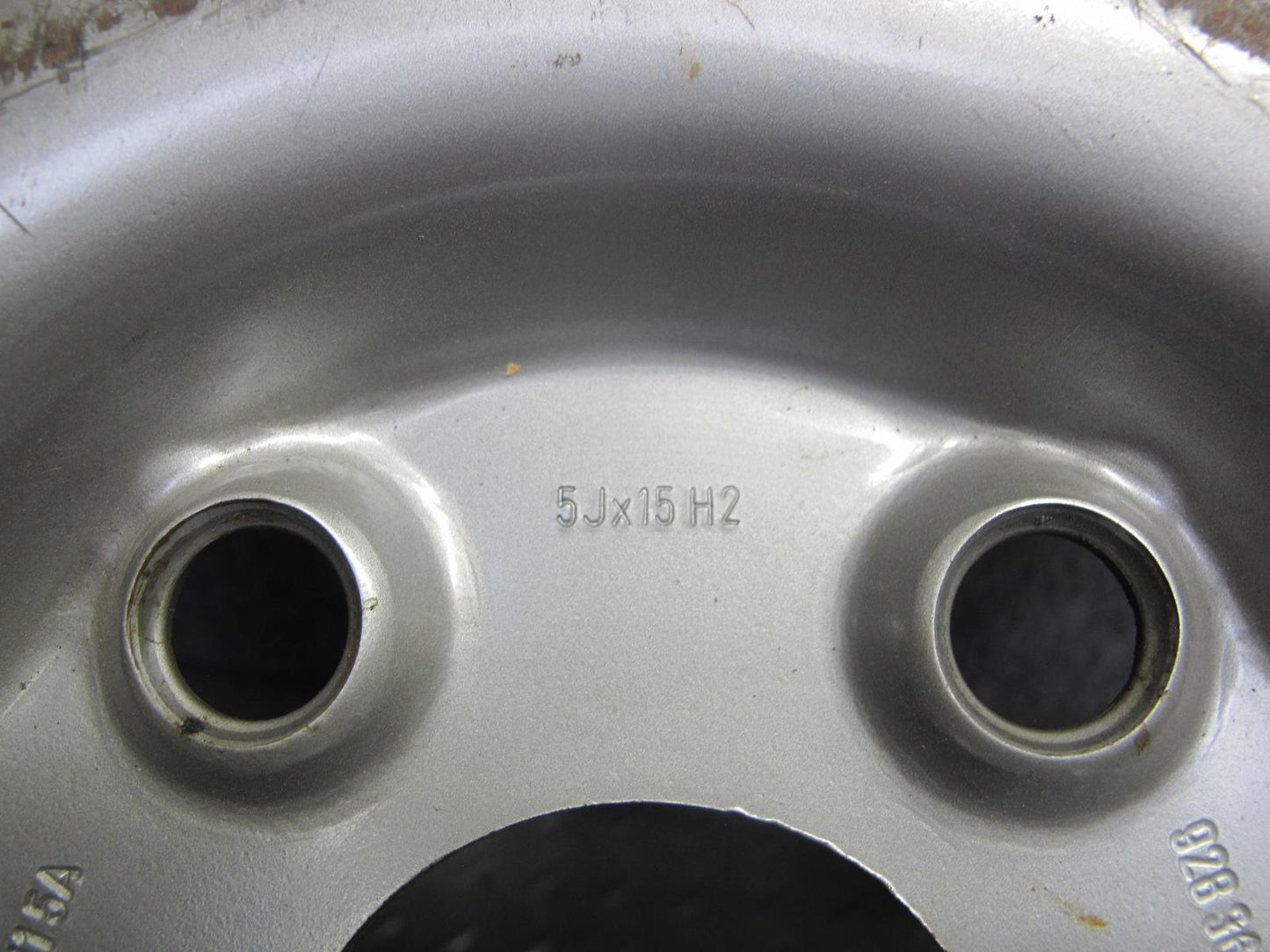 1984-1989 Porsche 928 S Spare Tire R15 15" Wheel 15x5J ET55 92836101803
