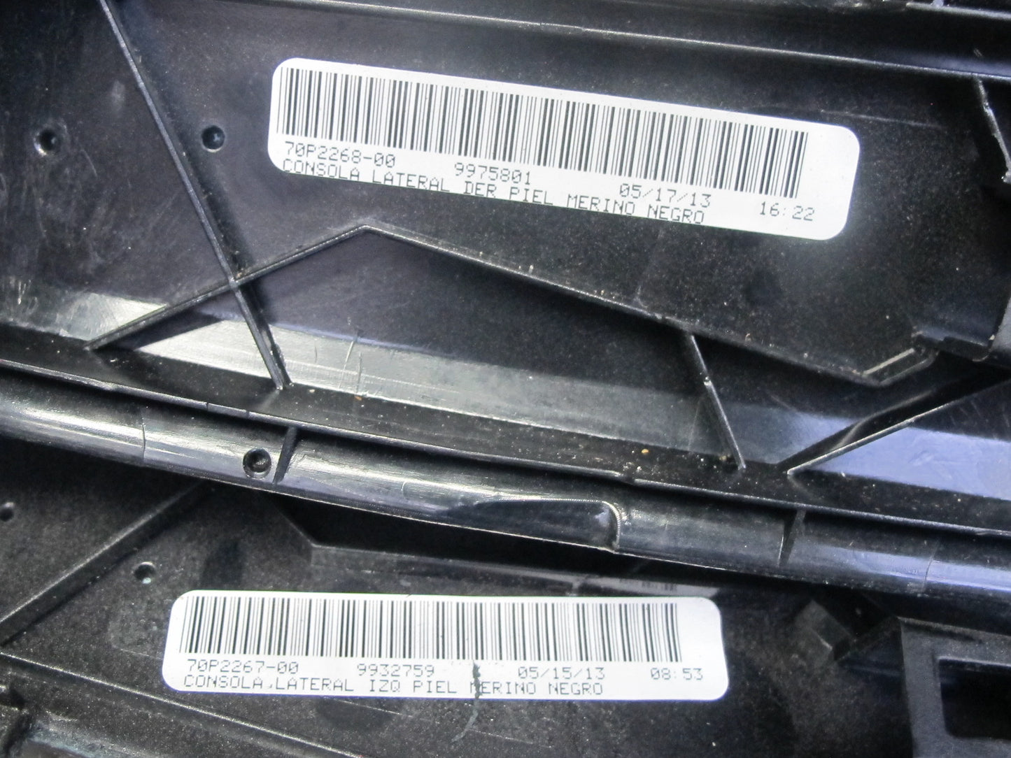 08-14 BMW E71 E72 X6 X6M Center Console Left & Right Trim Cover Panel Set of 2