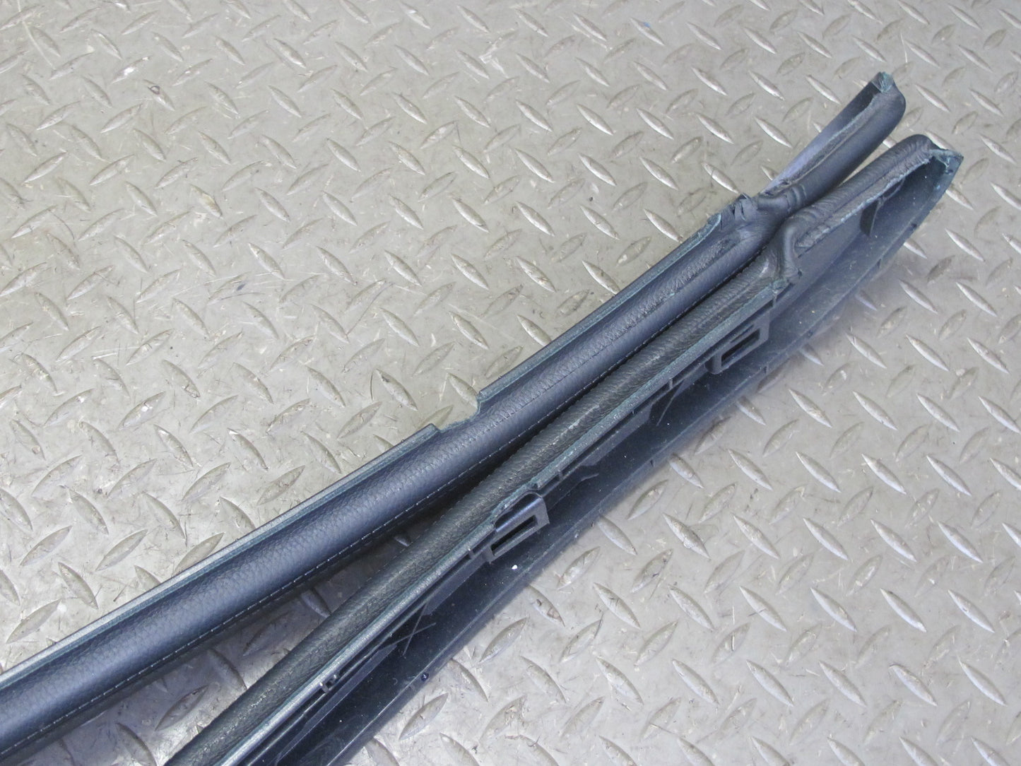 08-14 BMW E71 E72 X6 X6M Center Console Left & Right Trim Cover Panel Set of 2