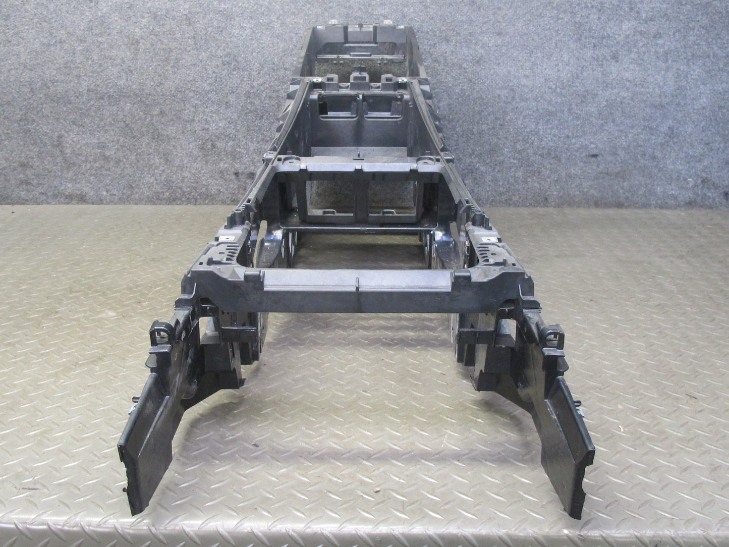 2008-2014 BMW E71 X6 X6M Center Console Mount Bracket Support Panel