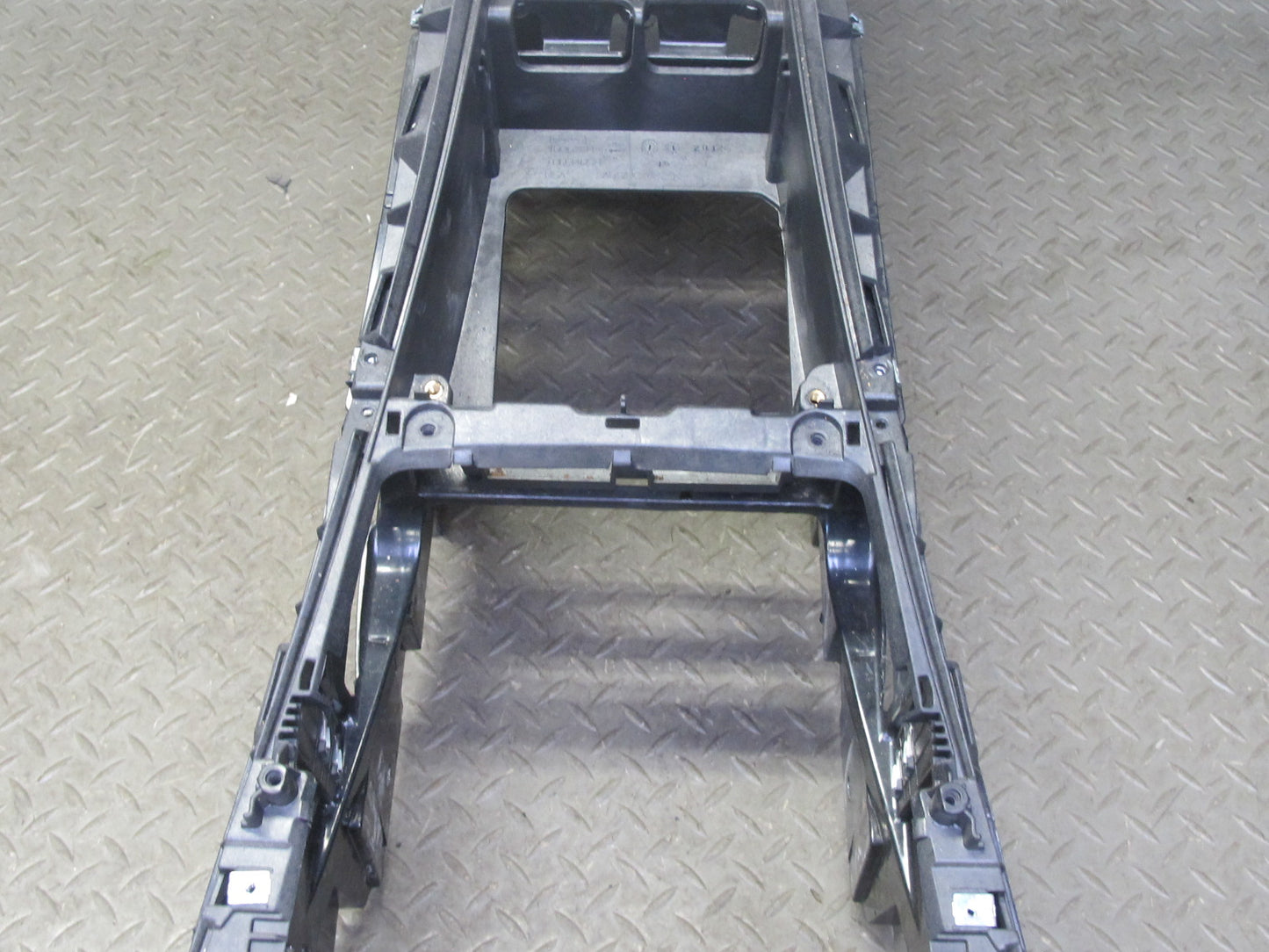 2008-2014 BMW E71 X6 X6M Center Console Mount Bracket Support Panel