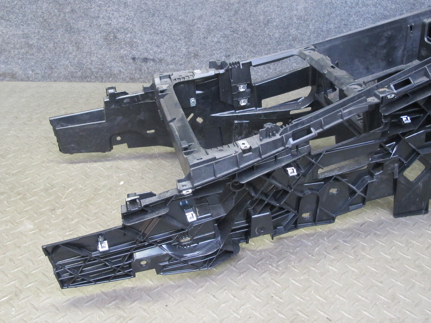 2008-2014 BMW E71 X6 X6M Center Console Mount Bracket Support Panel