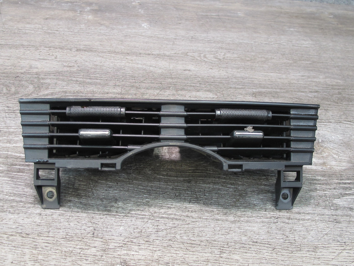 04-08 Mazda RX8 Dash Center Air Vent F15164930 OEM