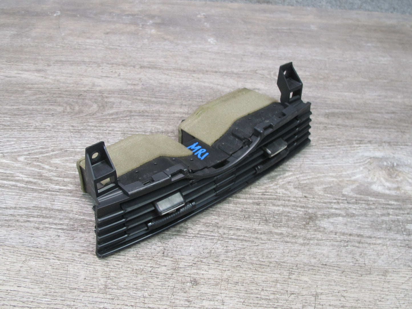 04-08 Mazda RX8 Dash Center Air Vent F15164930 OEM