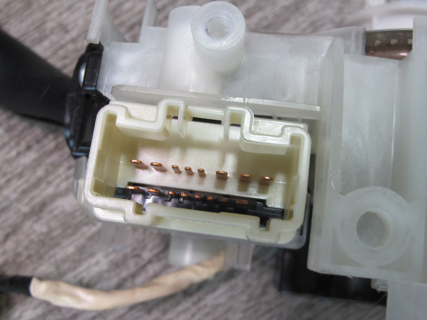 04-08 Mazda RX8 Steering Column Headlight Turn Signal Wiper Switch OEM