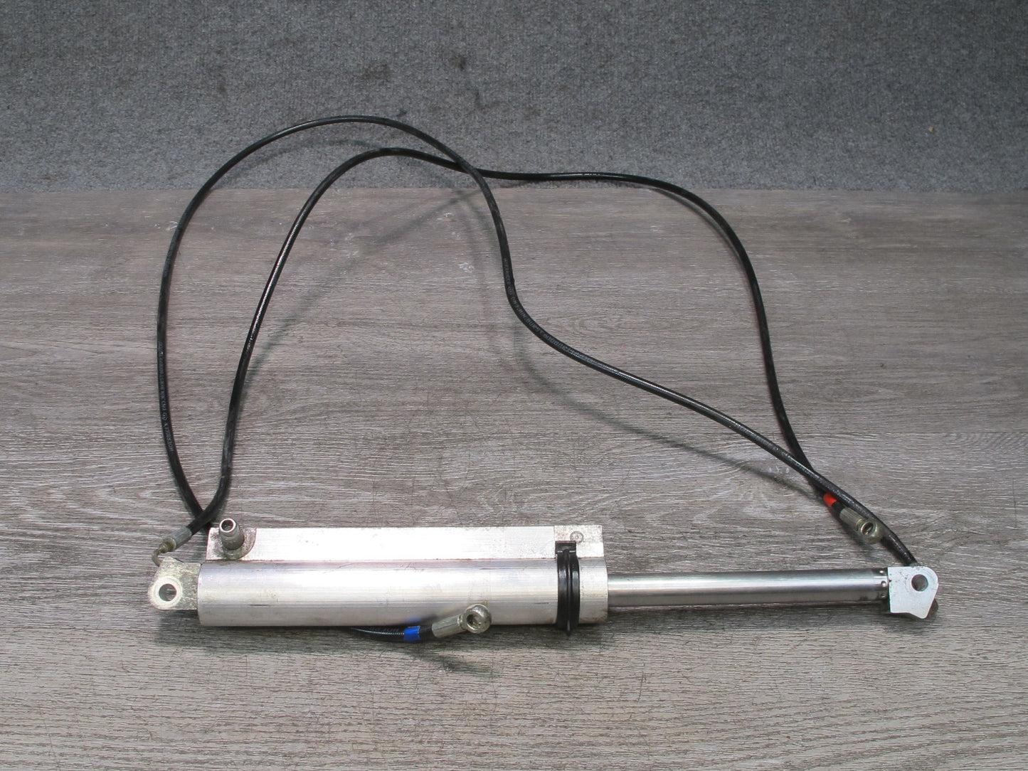 1999-2005 Porsche 911 996 Convertible TOP Roof Hydraulic Lift Cylinder Cable Set