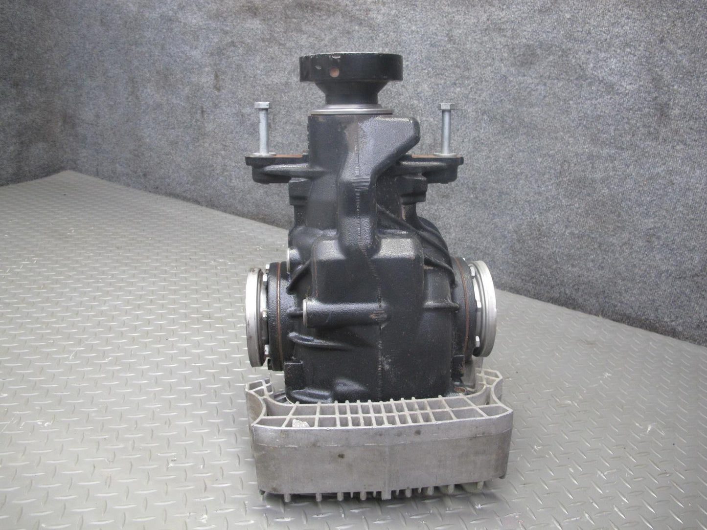 2006-2010 BMW E63 E64 M6 SMG Rear Differential Carrier LSD 3:62 Ratio 78K Miles