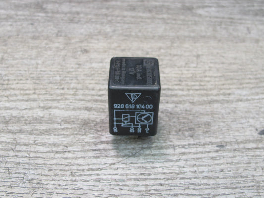1984-1995 Porsche 928 S Rear Window Wiper Relay Unit 92861810400