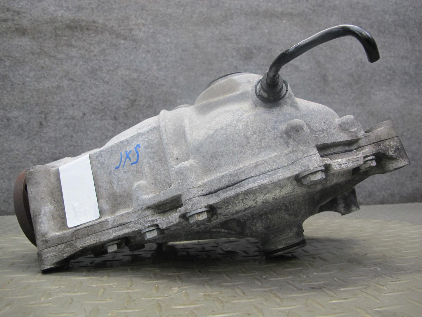 11-14 BMW E70 E71 X5M X6M AWD Front Differential Carrier 3.91 Ratio 86k Miles