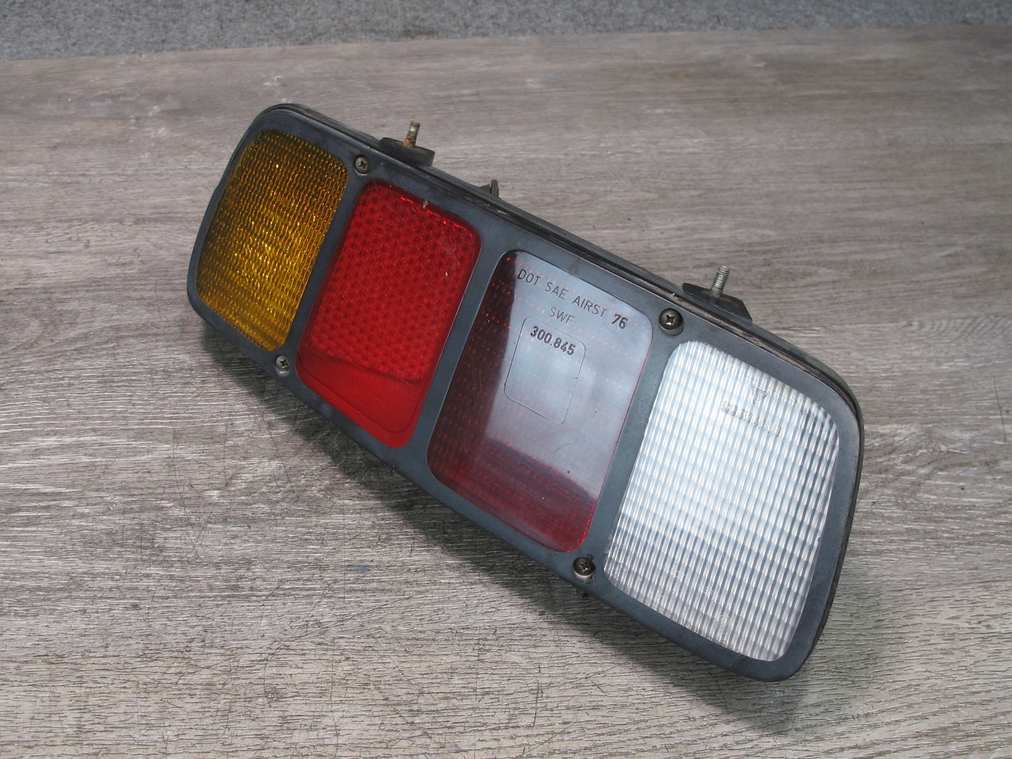 1978-1986 Porsche 928 S Rear Left Driver Side Tail Brake Light Lamp