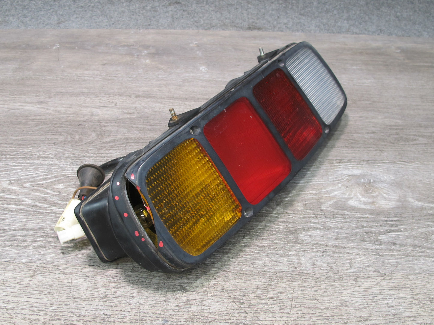 1978-1986 Porsche 928 S Rear Left Driver Side Tail Brake Light Lamp