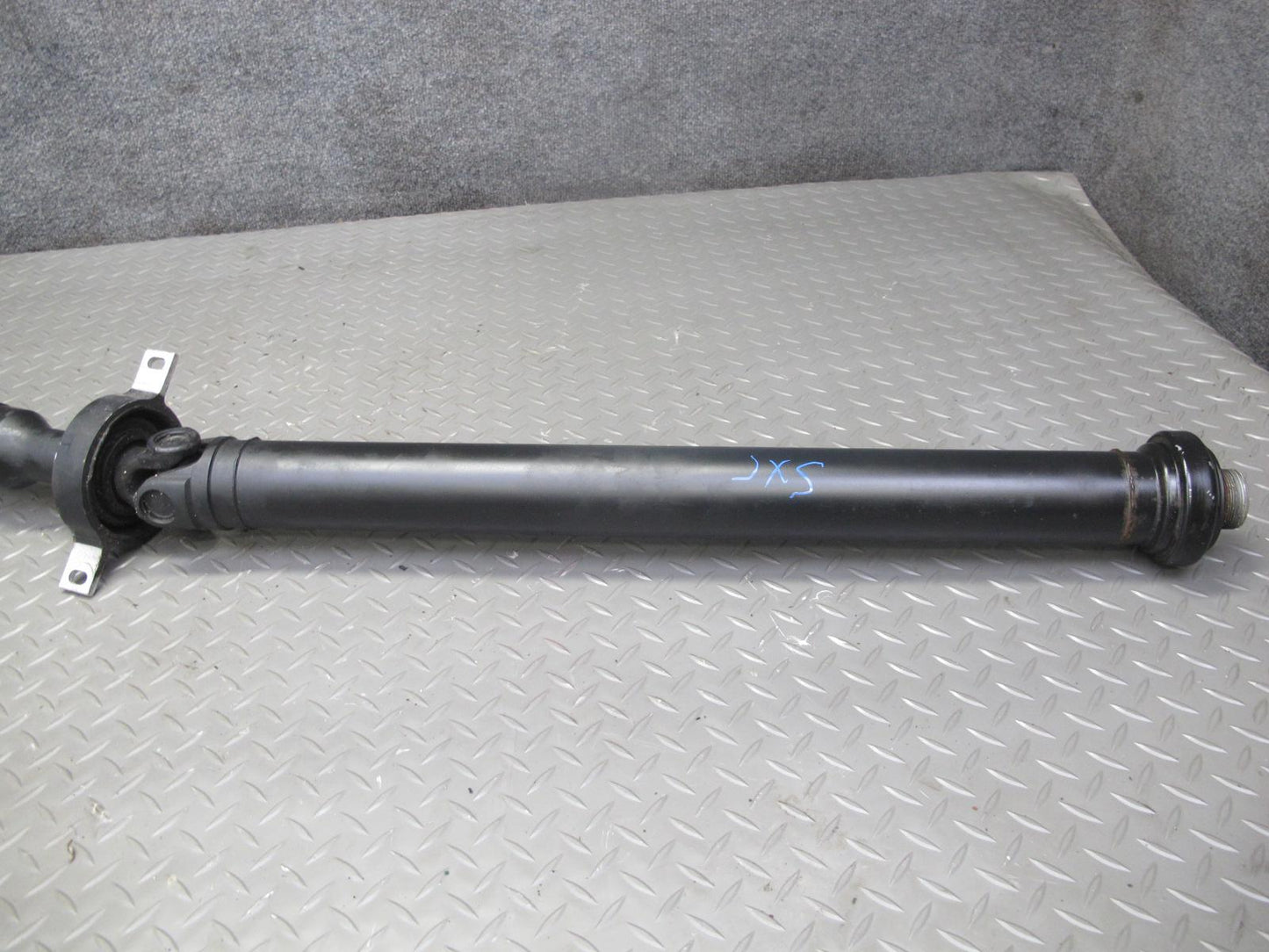 2008-2014 BMW E71 E72 X6 X6M AWD Rear Driveshaft Drive Shaft 86K Miles 7564398