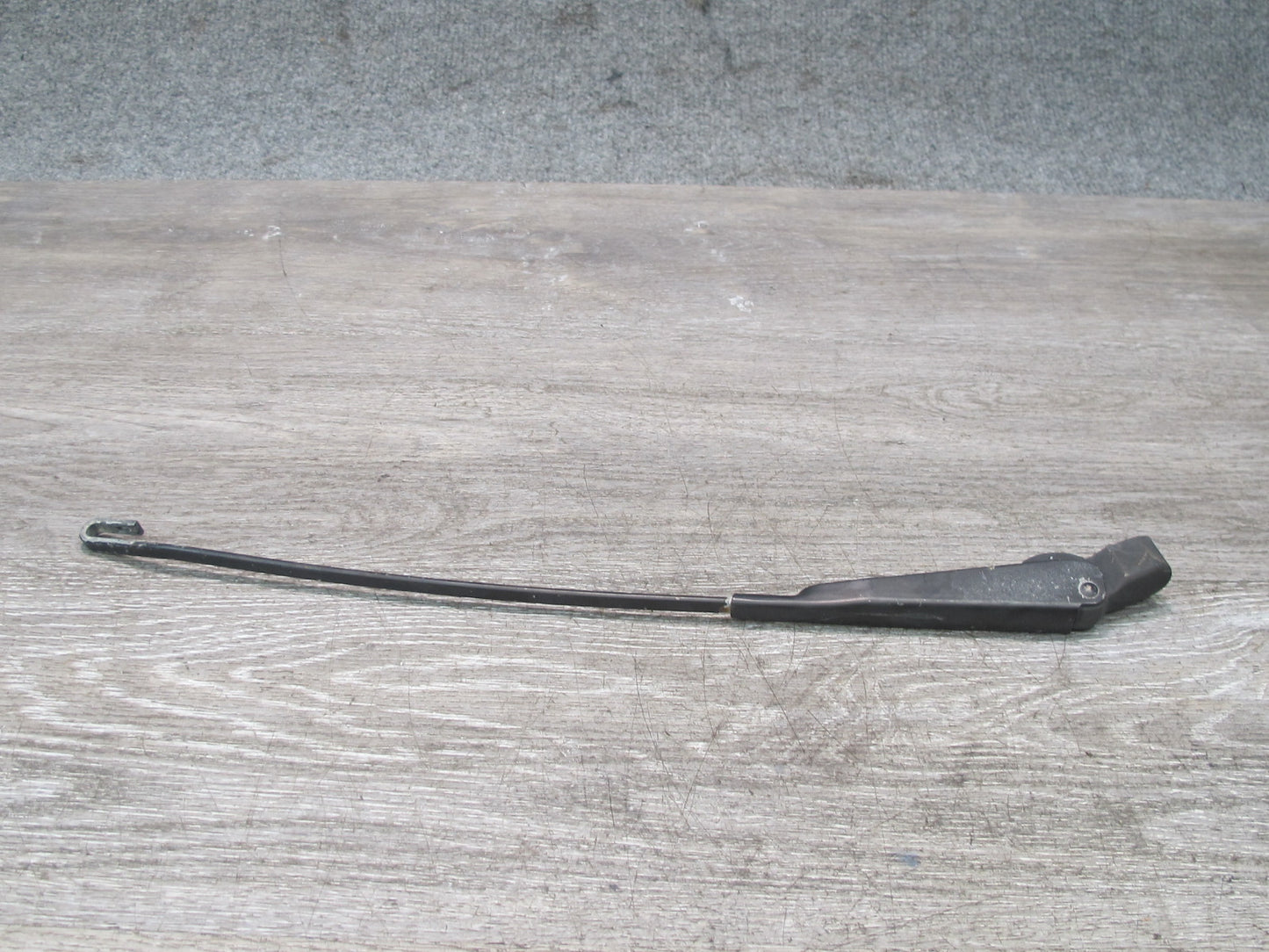 1983-1995 Porsche 928 S Set of 2 Front Left & Right Side Windshield Wiper Arm