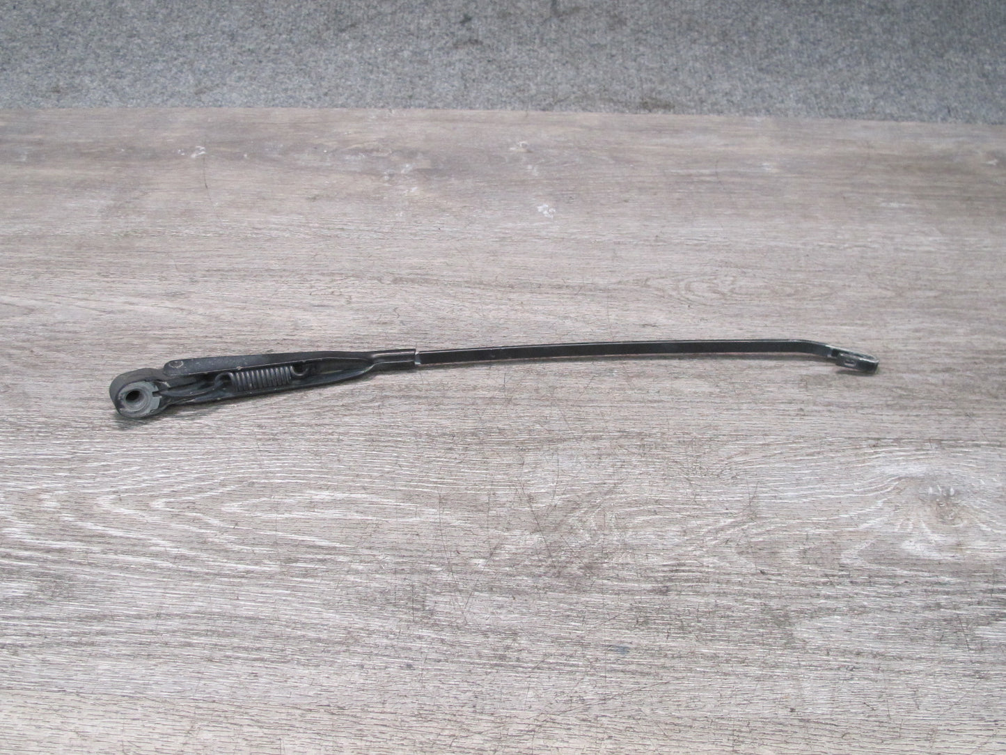 1983-1995 Porsche 928 S Set of 2 Front Left & Right Side Windshield Wiper Arm