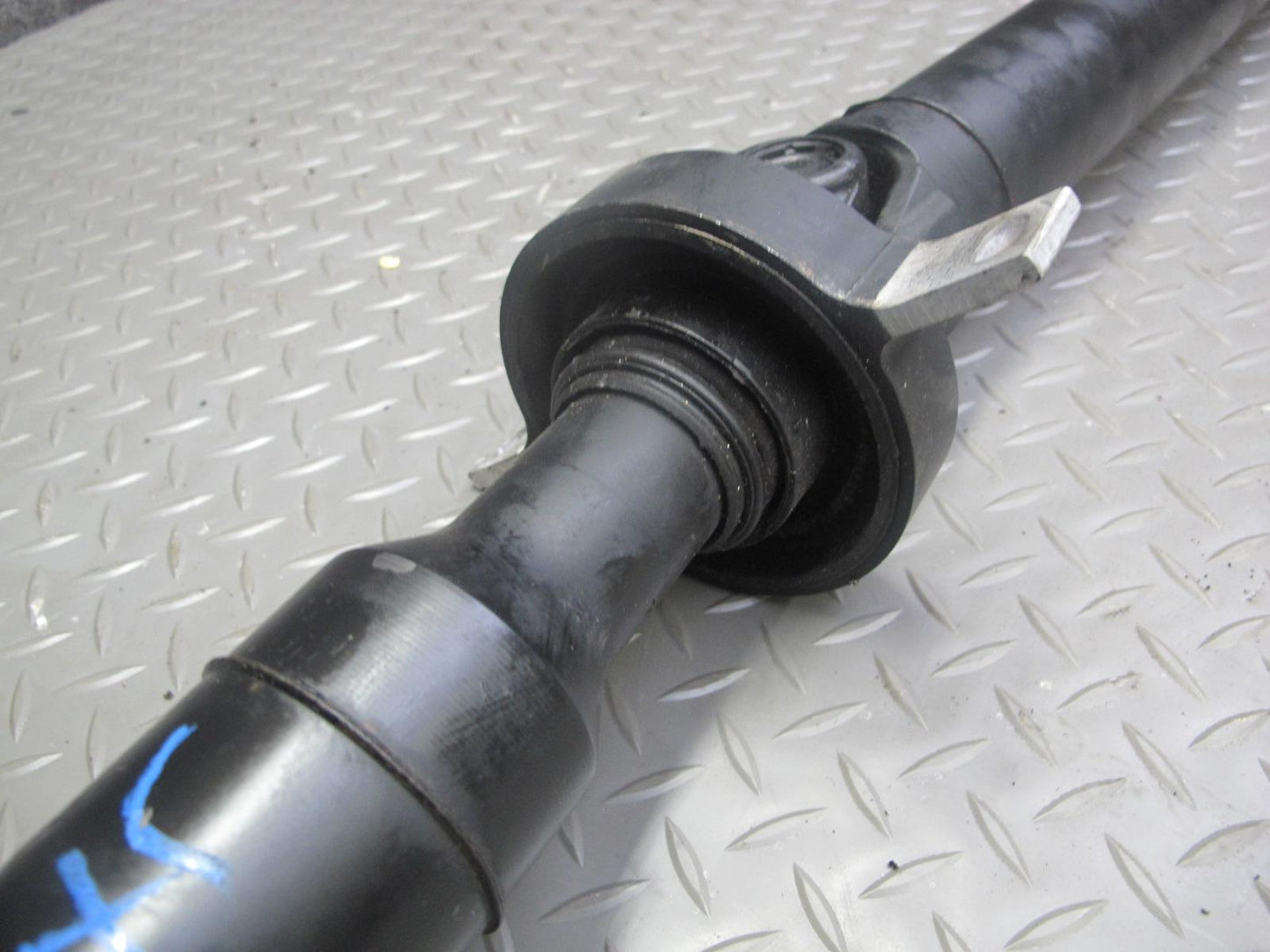 2008-2014 BMW E71 E72 X6 X6M AWD Rear Driveshaft Drive Shaft 86K Miles 7564398