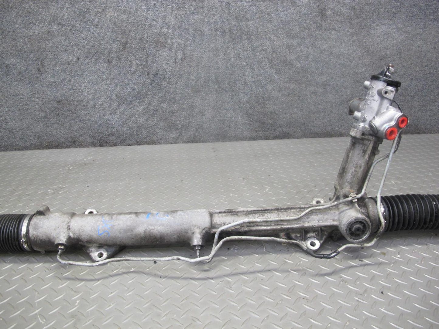 2010-2014 BMW E70 E71 X5M X6M Hydro Power Steering Rack & Pinion 86K 6788972