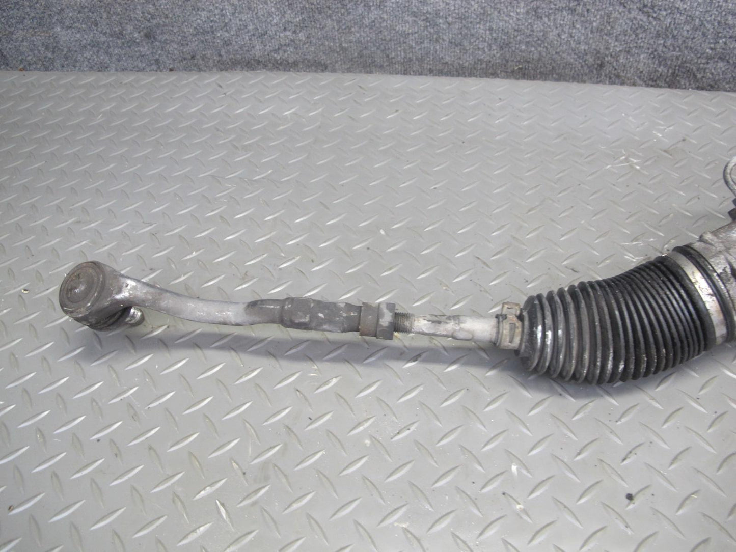 2010-2014 BMW E70 E71 X5M X6M Hydro Power Steering Rack & Pinion 86K 6788972