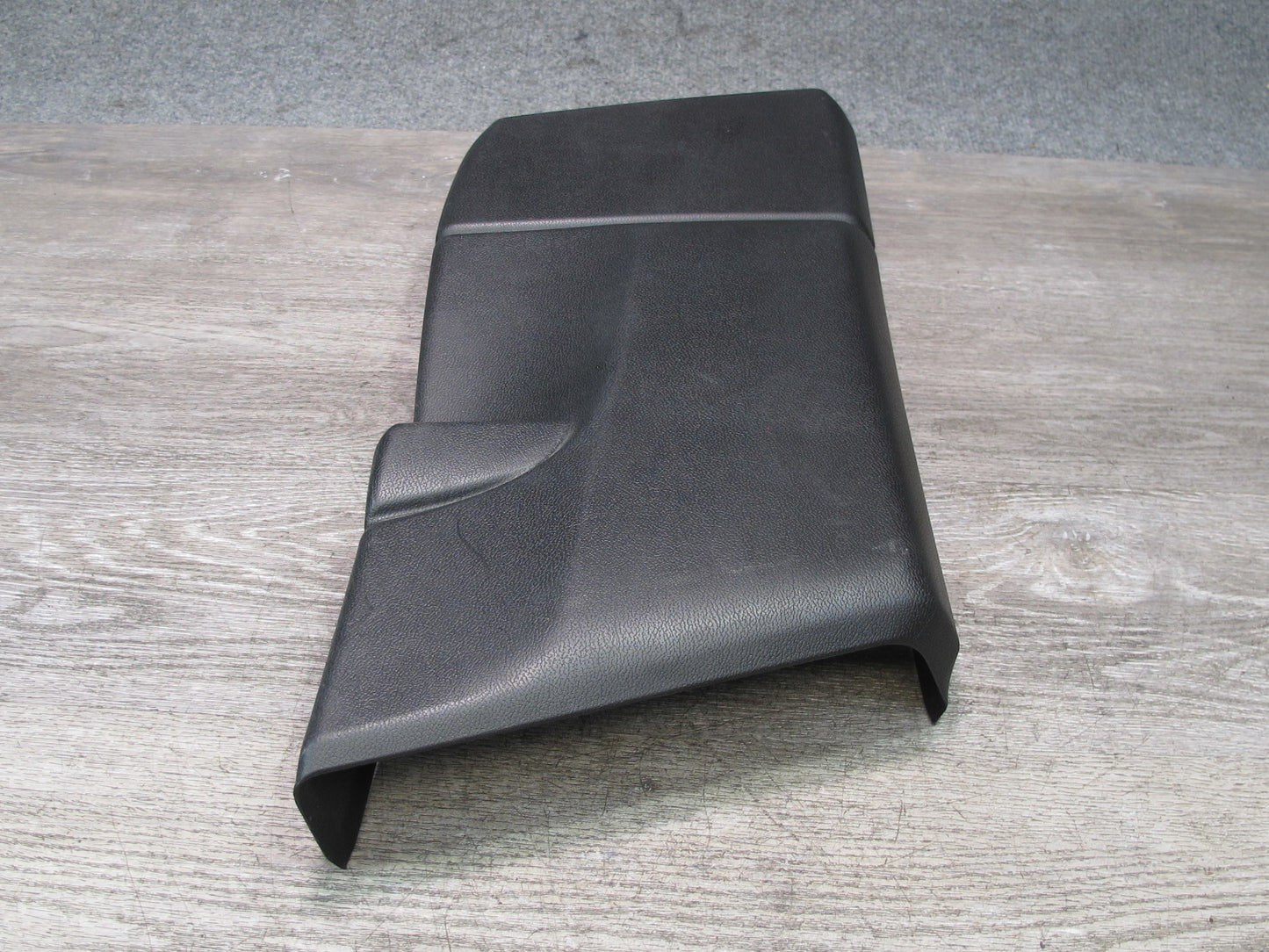 2017-2020 Maserati Levante M161 Interior Right Side B Pillar Lower Trim Panel