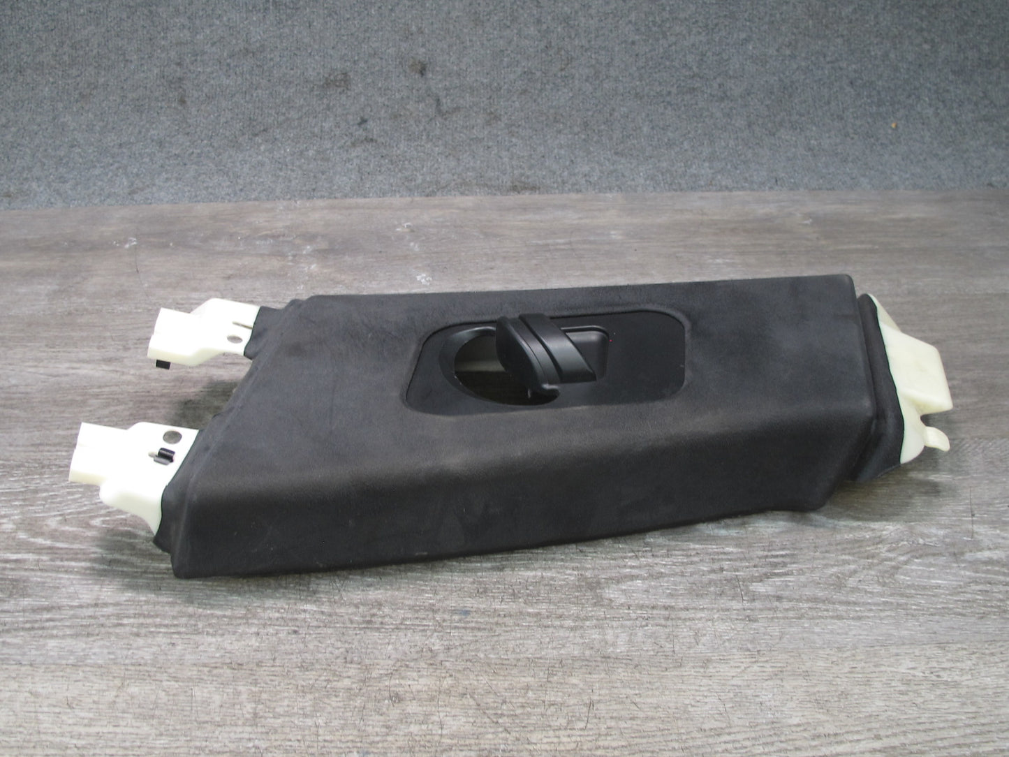 2017-2020 Maserati Levante M161 Interior Left Side B Pillar Upper Trim Panel