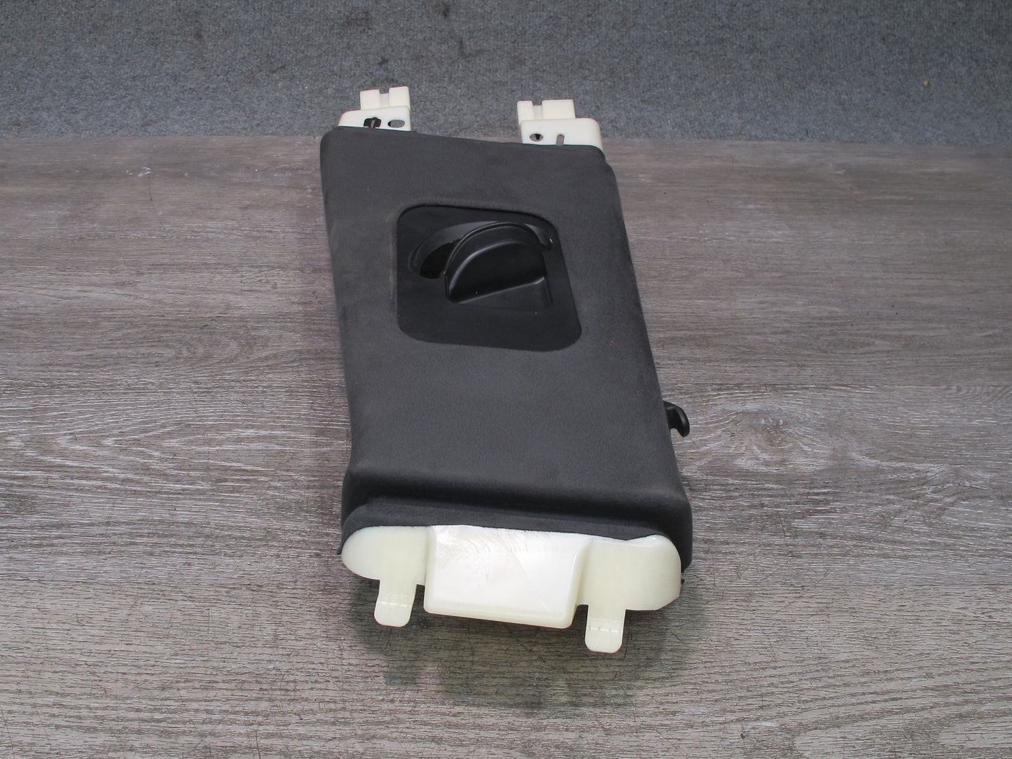 2017-2020 Maserati Levante M161 Interior Left Side B Pillar Upper Trim Panel