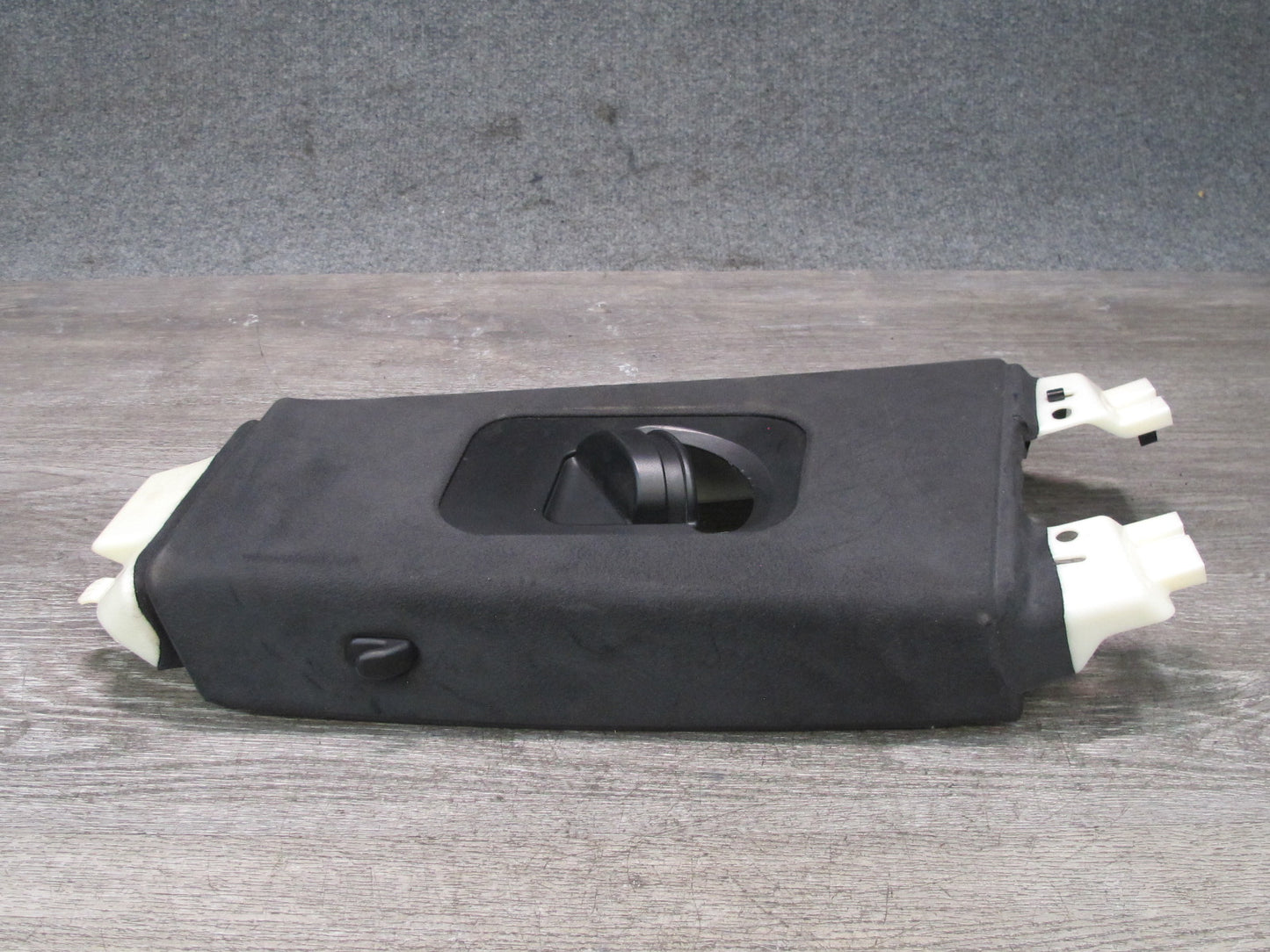 2017-2020 Maserati Levante M161 Interior Left Side B Pillar Upper Trim Panel