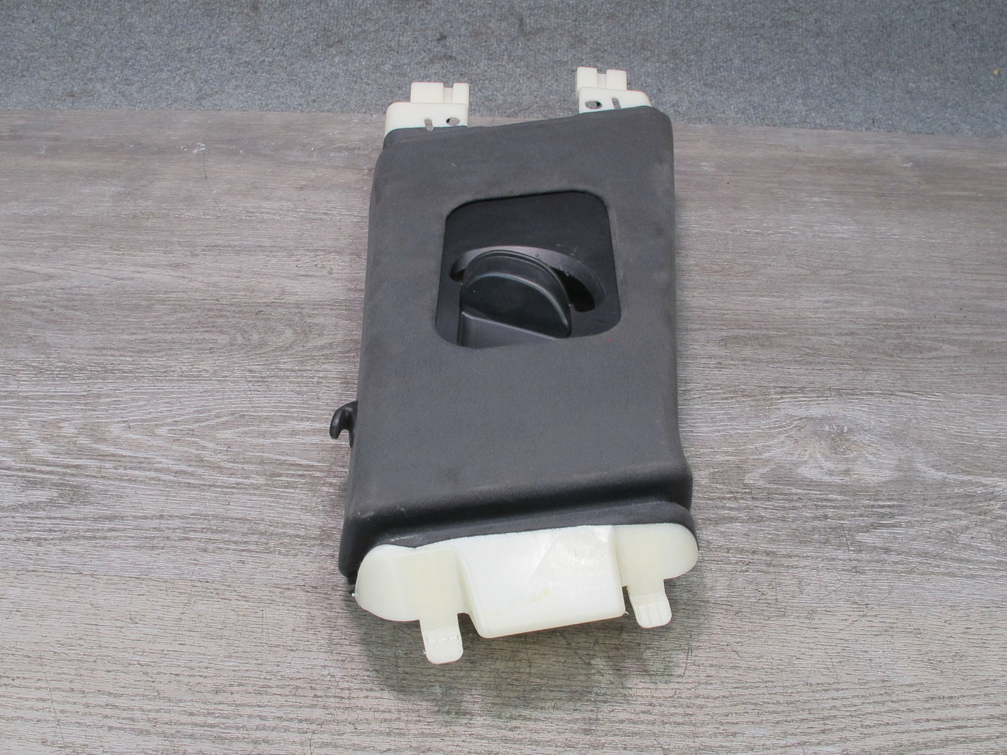 2017-2020 Maserati Levante M161 Interior Right Side B Pillar Upper Trim Panel