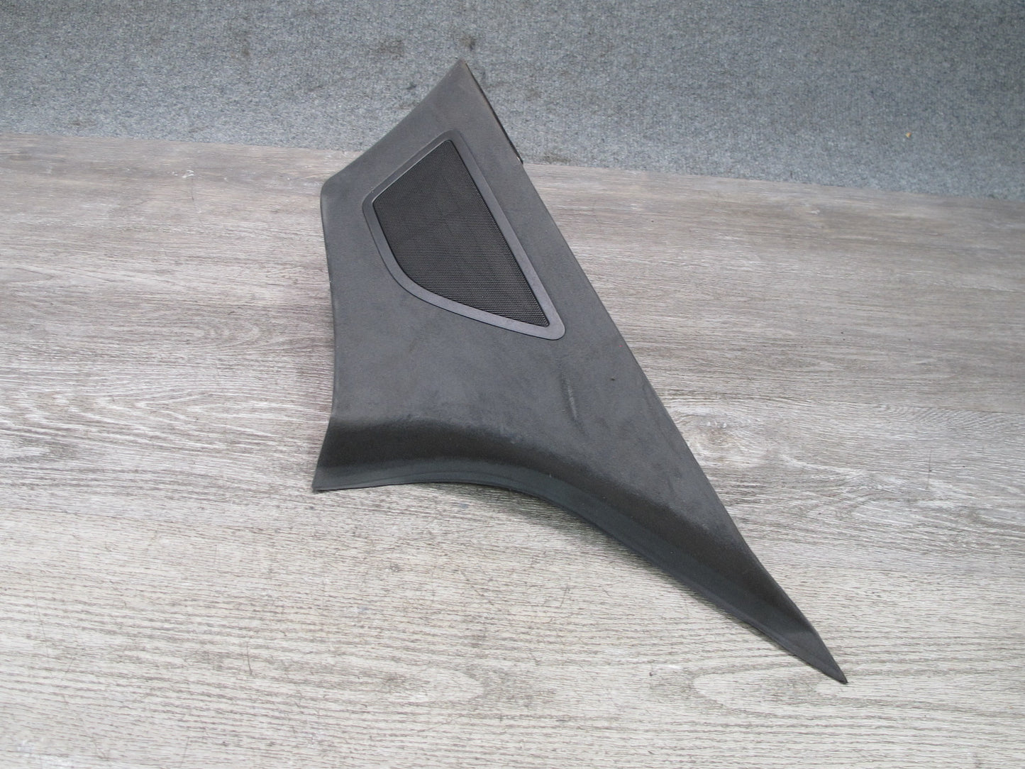 2017-2020 Maserati Levante M161 Rear Left Side D Pillar Trim Panel Cover