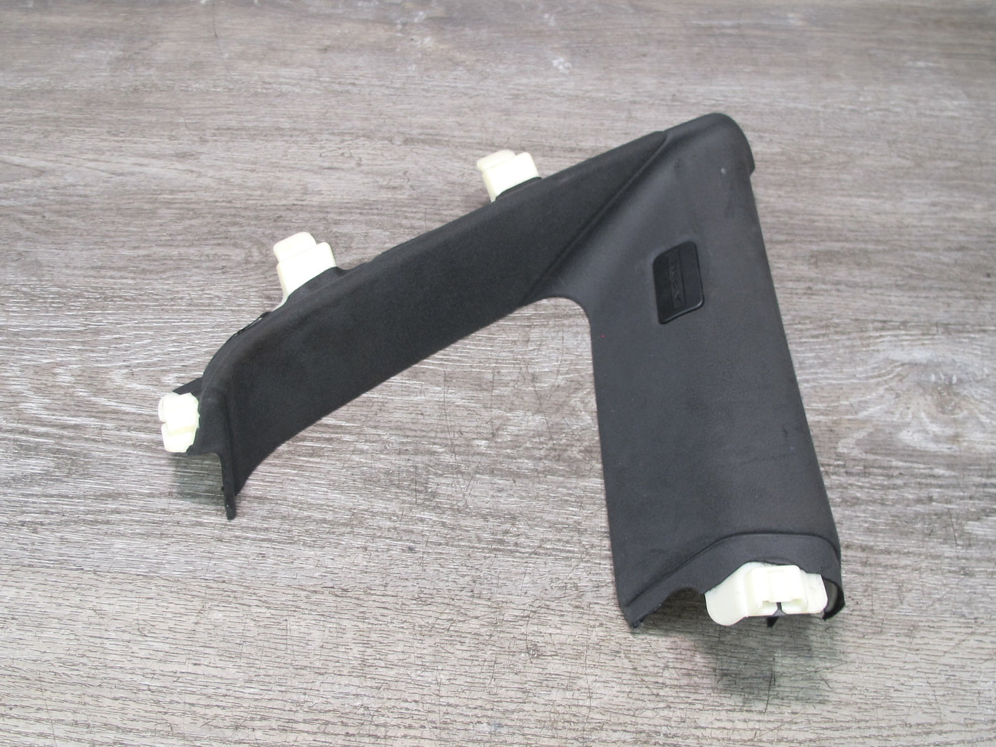 2017-2020 Maserati Levante M161 Rear Left Side Upper C Pillar Trim Panel Cover