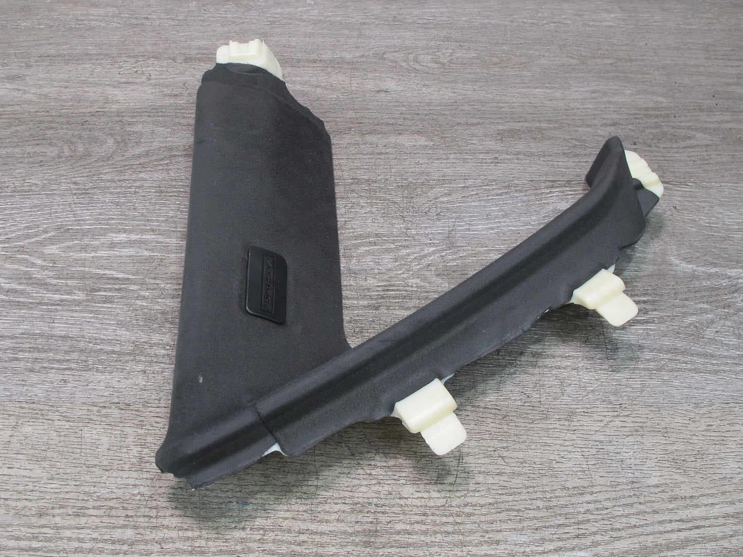2017-2020 Maserati Levante M161 Rear Left Side Upper C Pillar Trim Panel Cover