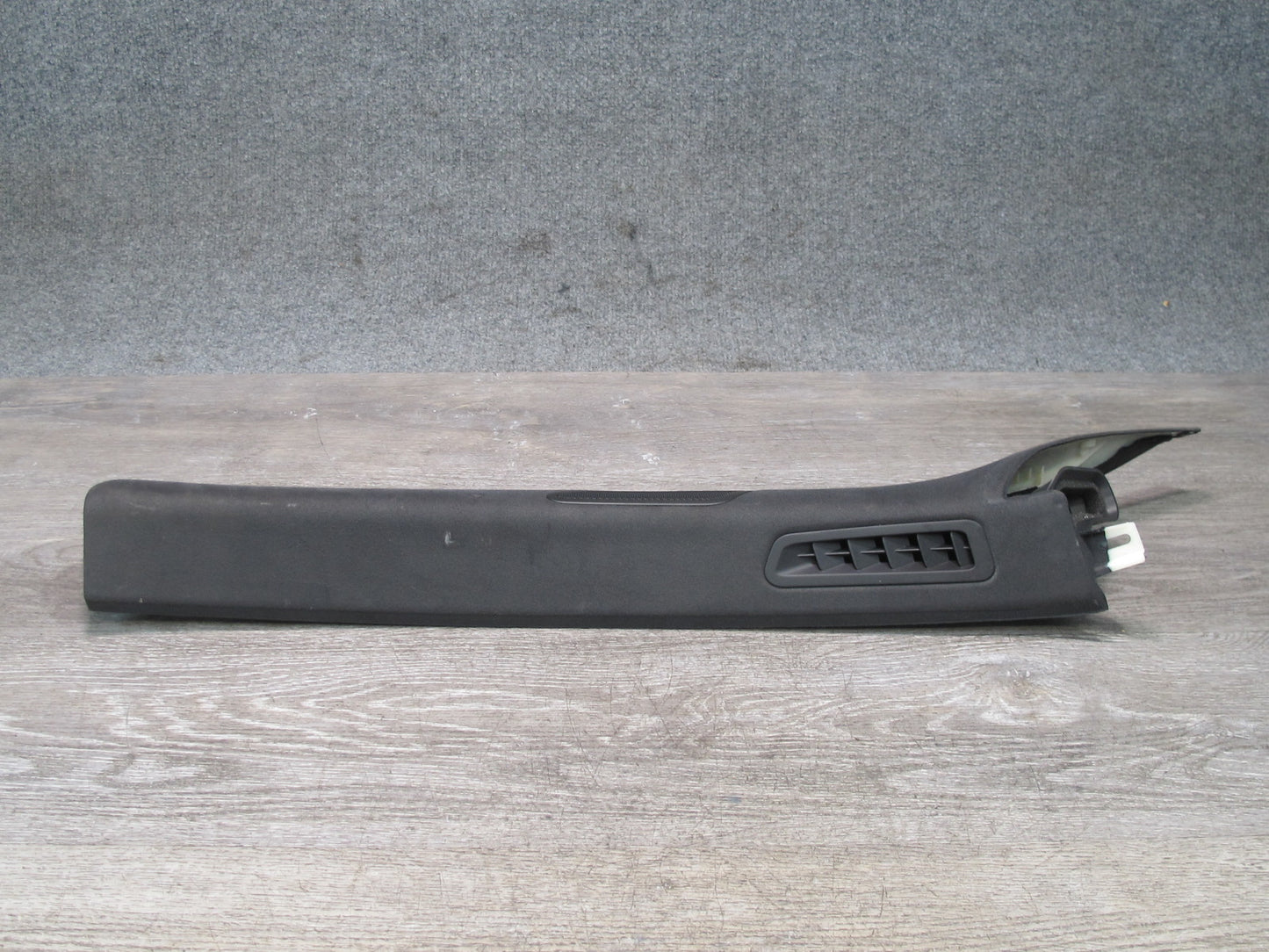 2017-2020 Maserati Levante M161 Front Left Side A Pillar Upper Trim Panel Cover
