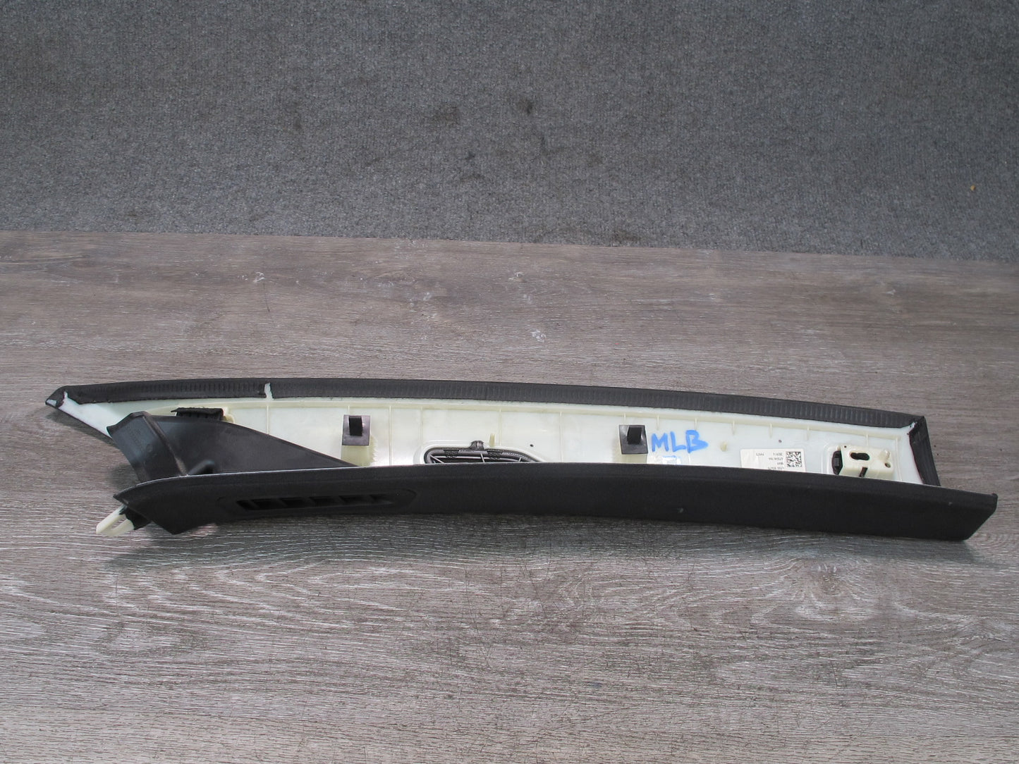 2017-2020 Maserati Levante M161 Front Left Side A Pillar Upper Trim Panel Cover