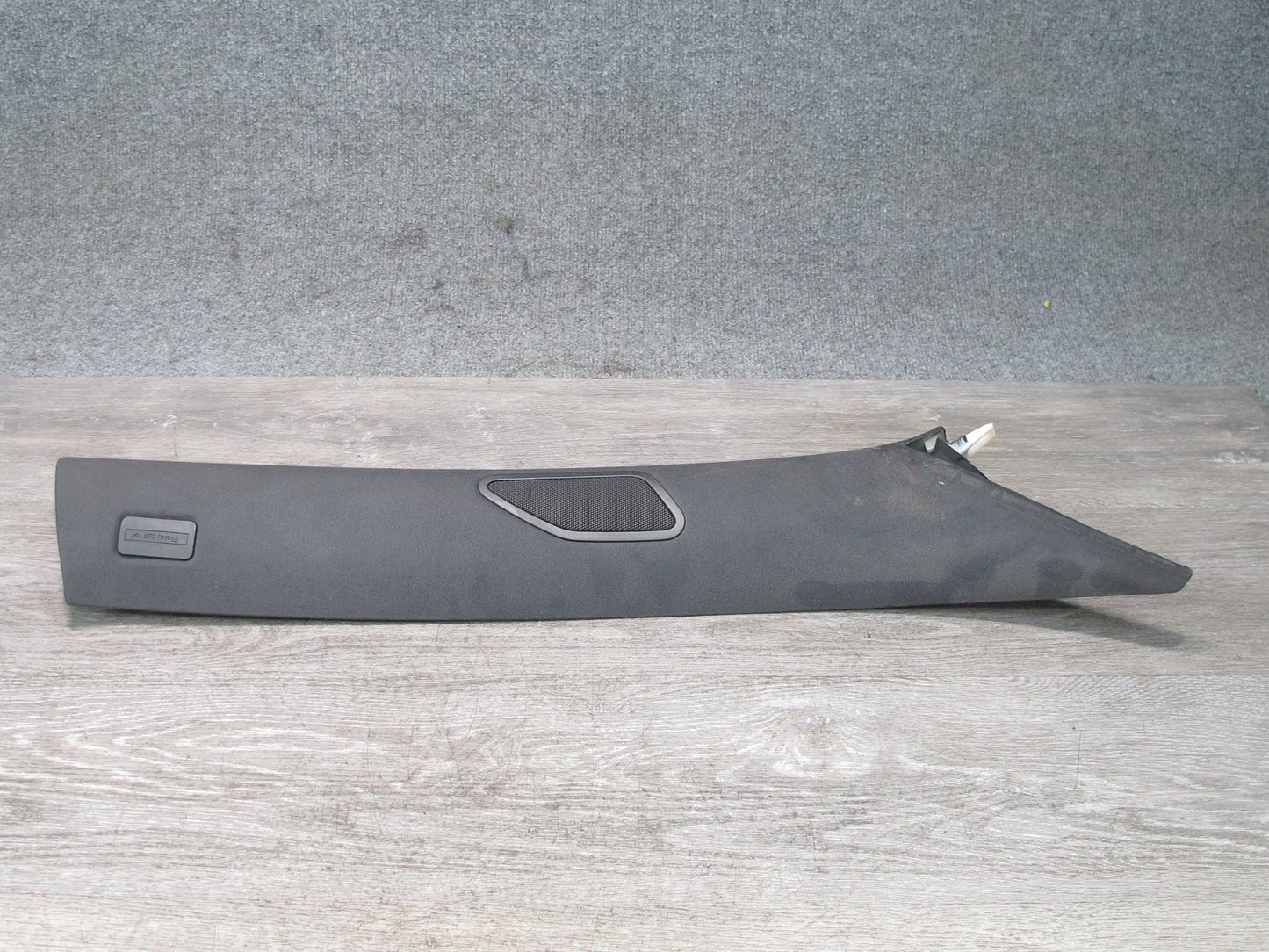 2017-2020 Maserati Levante M161 Front Right Side A Pillar Upper Trim Panel Cover