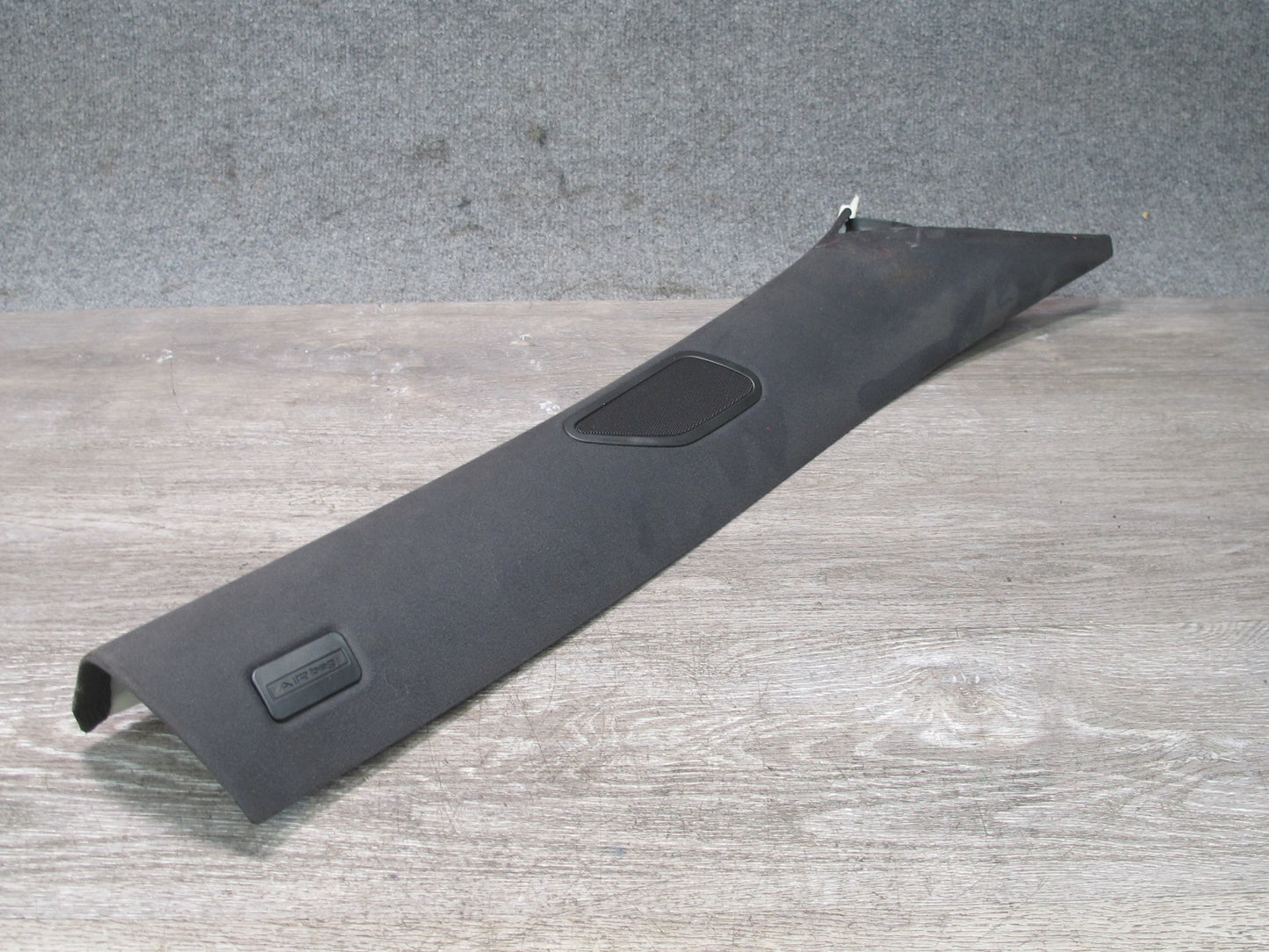 2017-2020 Maserati Levante M161 Front Right Side A Pillar Upper Trim Panel Cover