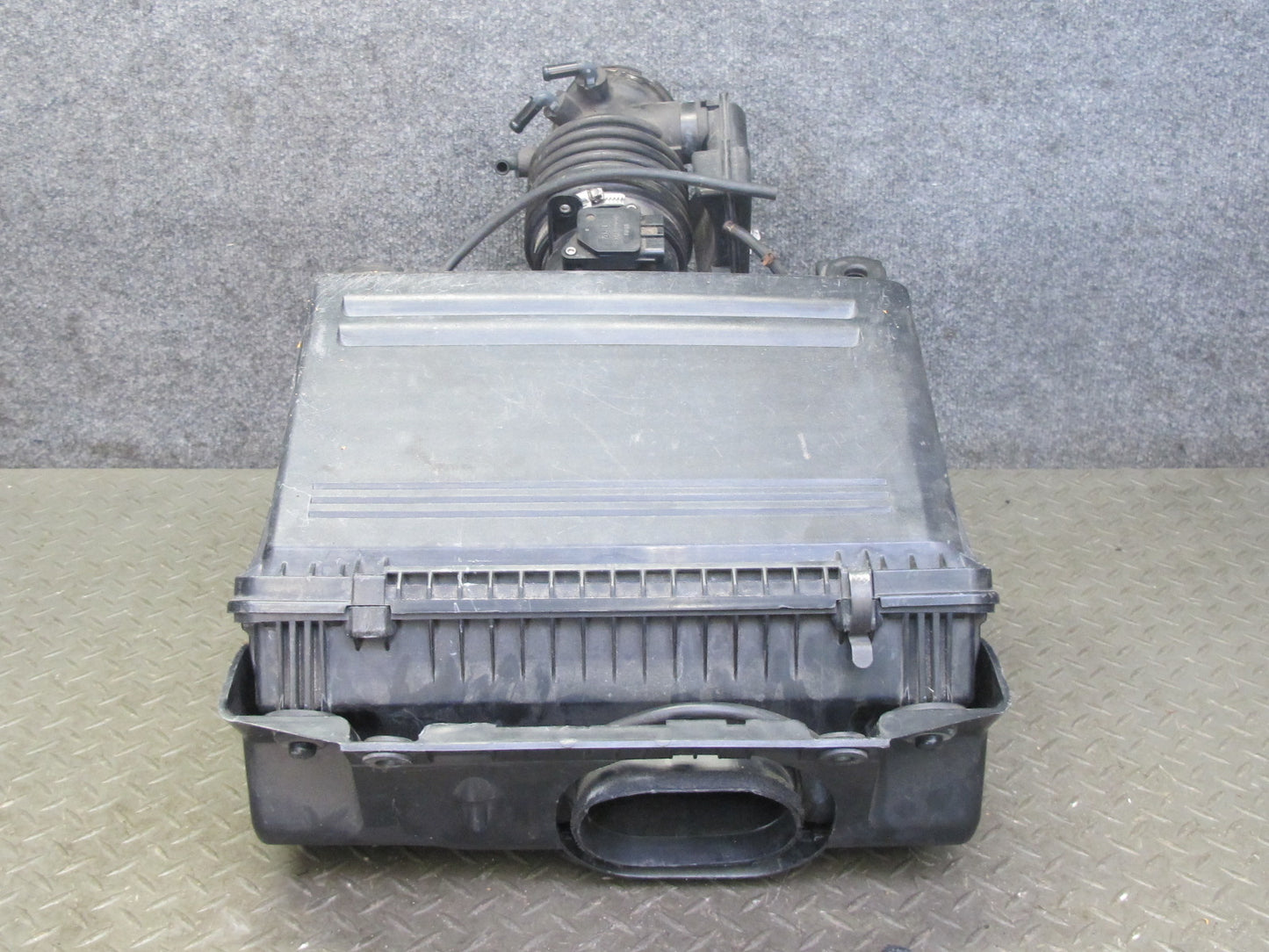 04-08 Mazda RX8 A/T Air Cleaner Filter Box w Hose & Resonator Assembly OEM