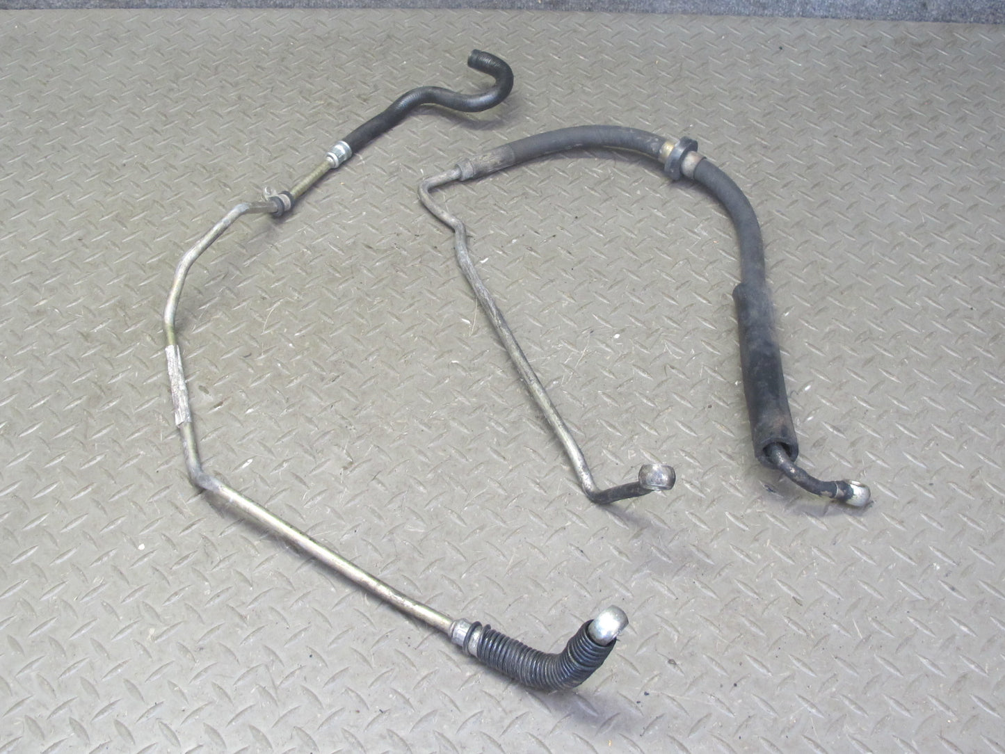 1984-1986 Porsche 928 S Power Steering Pressure Line Hose Pipe Set