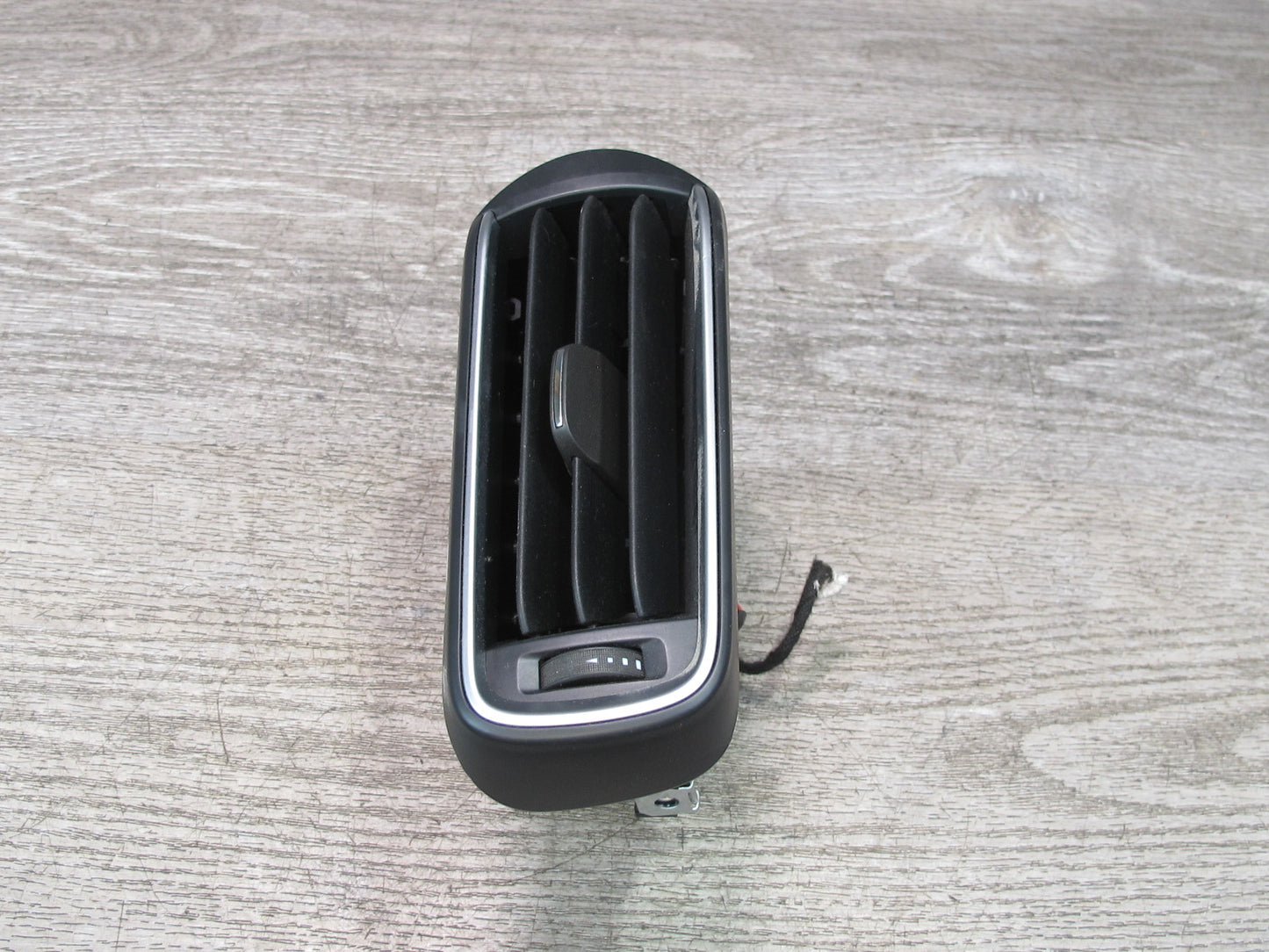 2017-2020 Maserati Levante M161 Dashboard Left Driver Side A/C Air Vent Grille