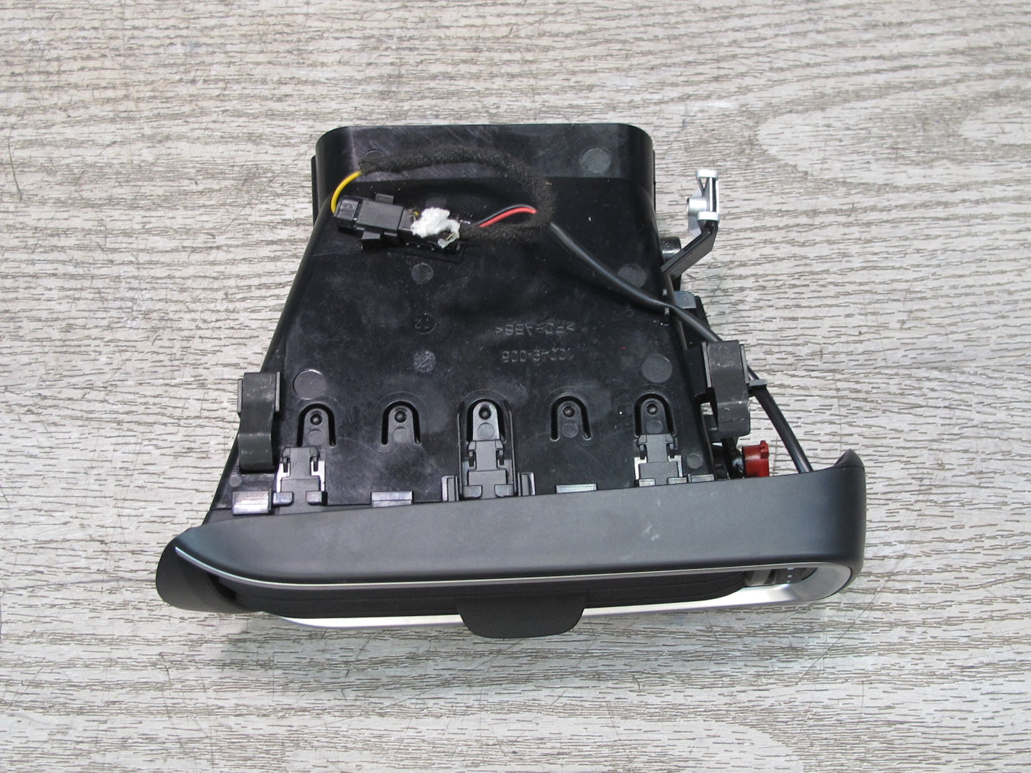 2017-2020 Maserati Levante M161 Dashboard Left Driver Side A/C Air Vent Grille