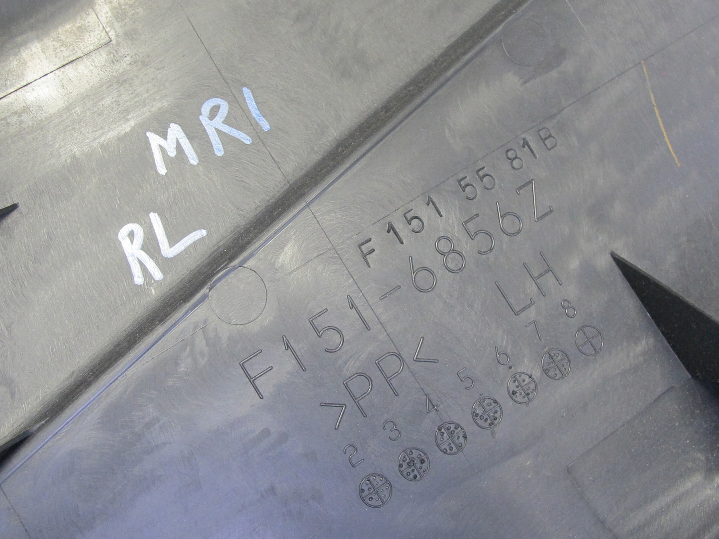 04-08 Mazda RX8 Set of 2 Rear Left & Right Door Quarter Panel Trim Black RED OEM