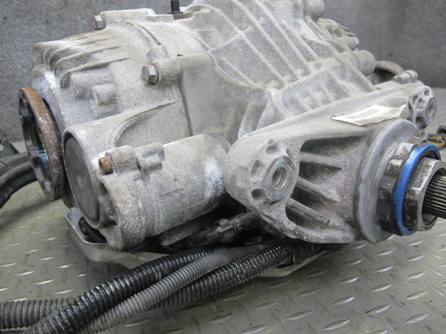 2010-2014 BMW E70 E71 X5M X6M AWD Rear Differential Carrier 3.91 Ratio 86k Miles