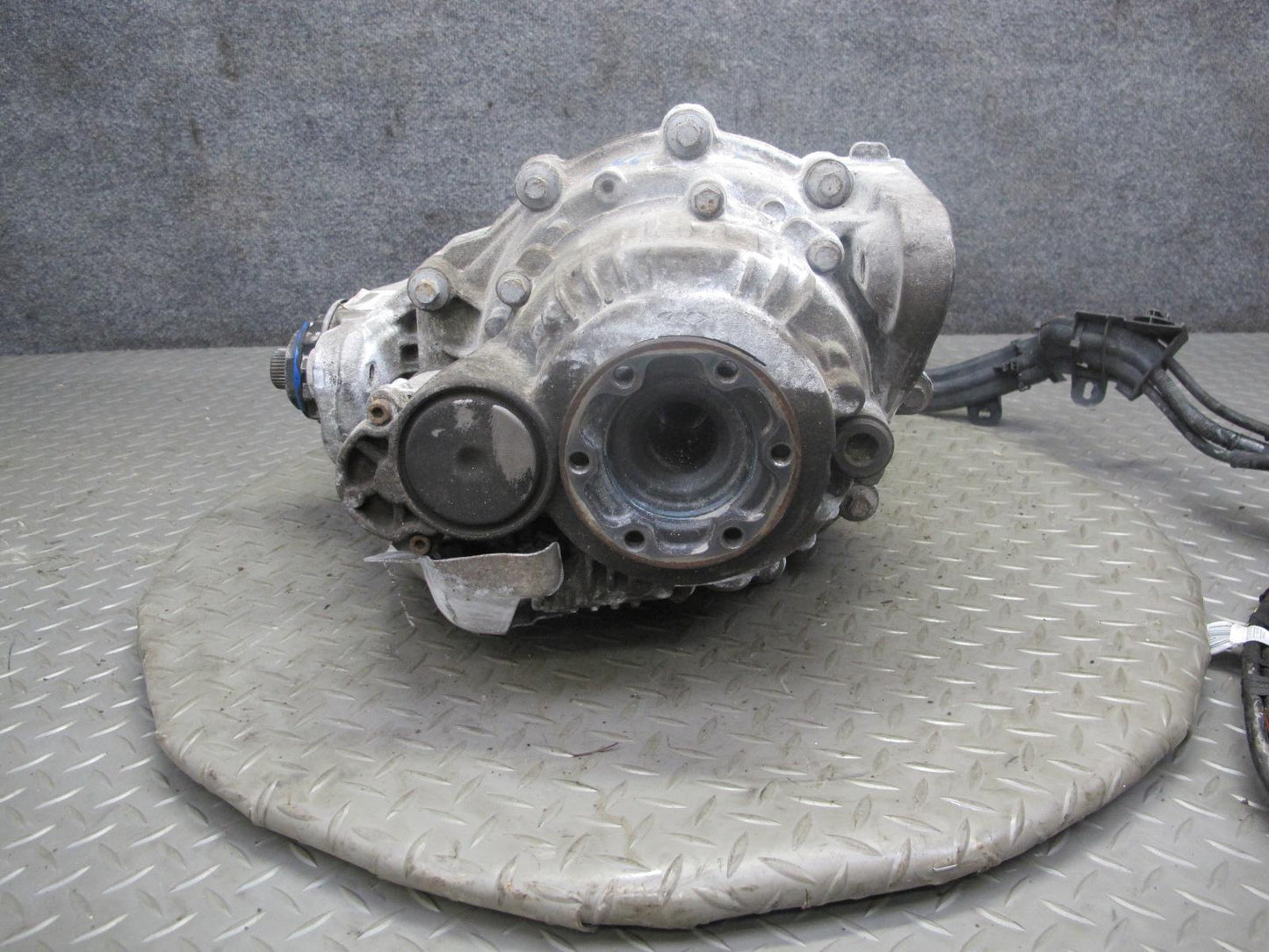 2010-2014 BMW E70 E71 X5M X6M AWD Rear Differential Carrier 3.91 Ratio 86k Miles