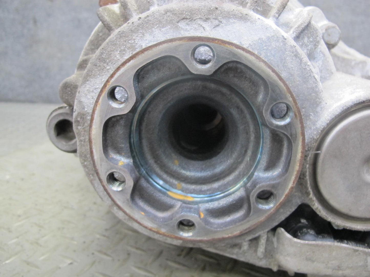 2010-2014 BMW E70 E71 X5M X6M AWD Rear Differential Carrier 3.91 Ratio 86k Miles