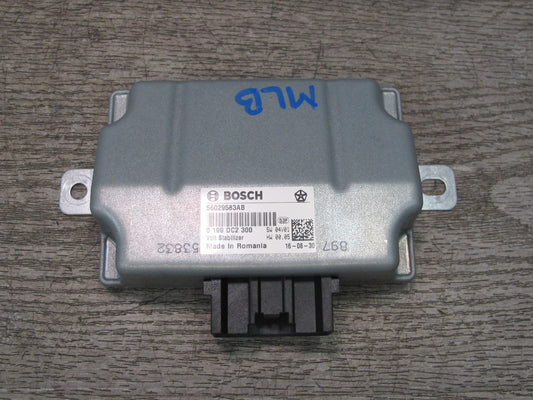 2017-2020 Maserati Levante M161 Voltage Stabilizer Control Module Unit