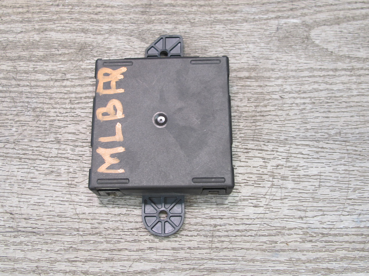 2017-2020 Maserati Levante M161 Front Right Passenger Side Door Control Module